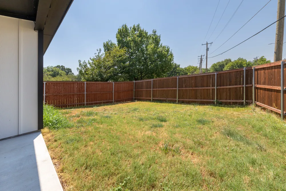 1916 Kimberly Drive Arlington, TX 76010