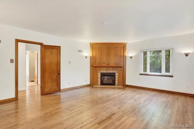 695 Dahlia Street Denver, CO 80220