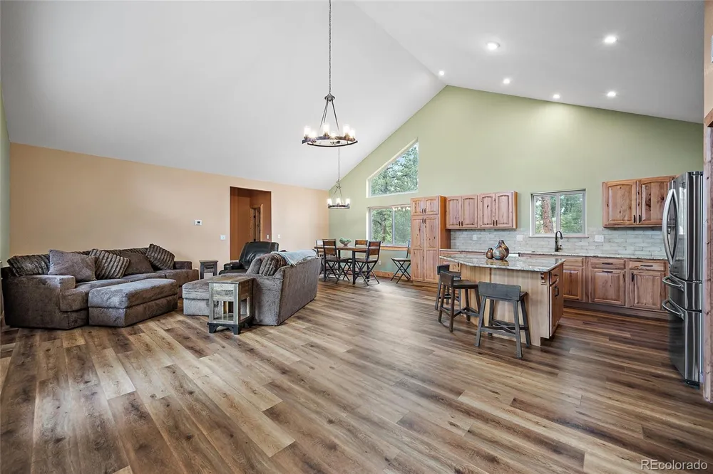 367 Cottonwood Lake Drive Divide, CO 80814