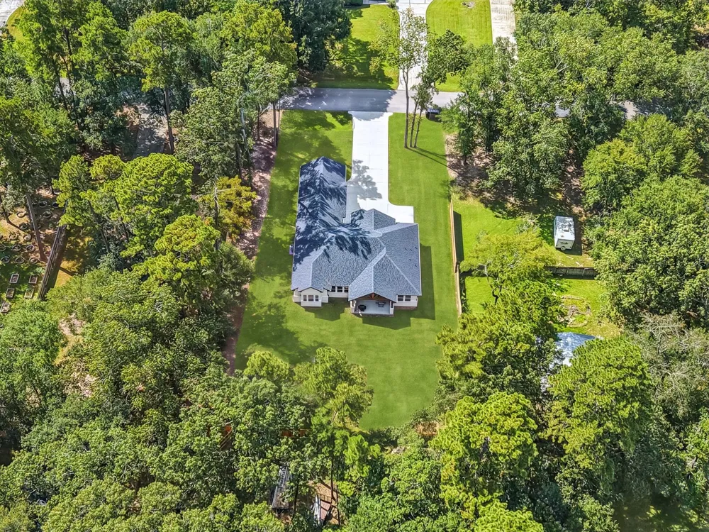 2439 Centurian Circle New Caney, TX 77357