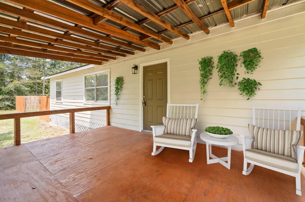 61 Hicks Loop W Cleveland, TX 77328