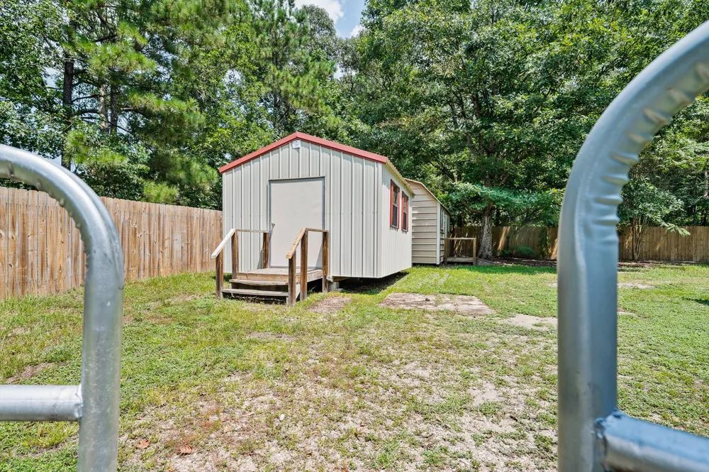 61 Hicks Loop W Cleveland, TX 77328