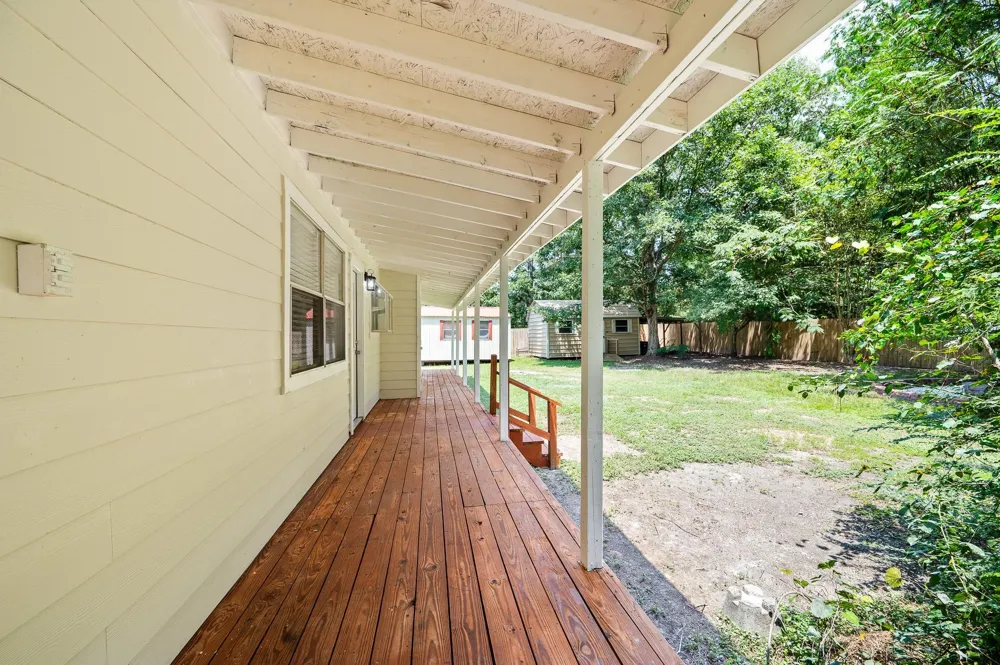61 Hicks Loop W Cleveland, TX 77328