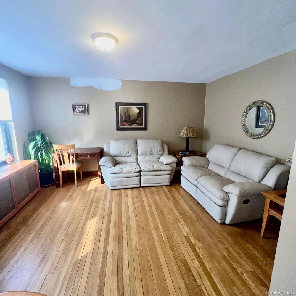204 Richbell Road #B4 Mamaroneck, NY 10543