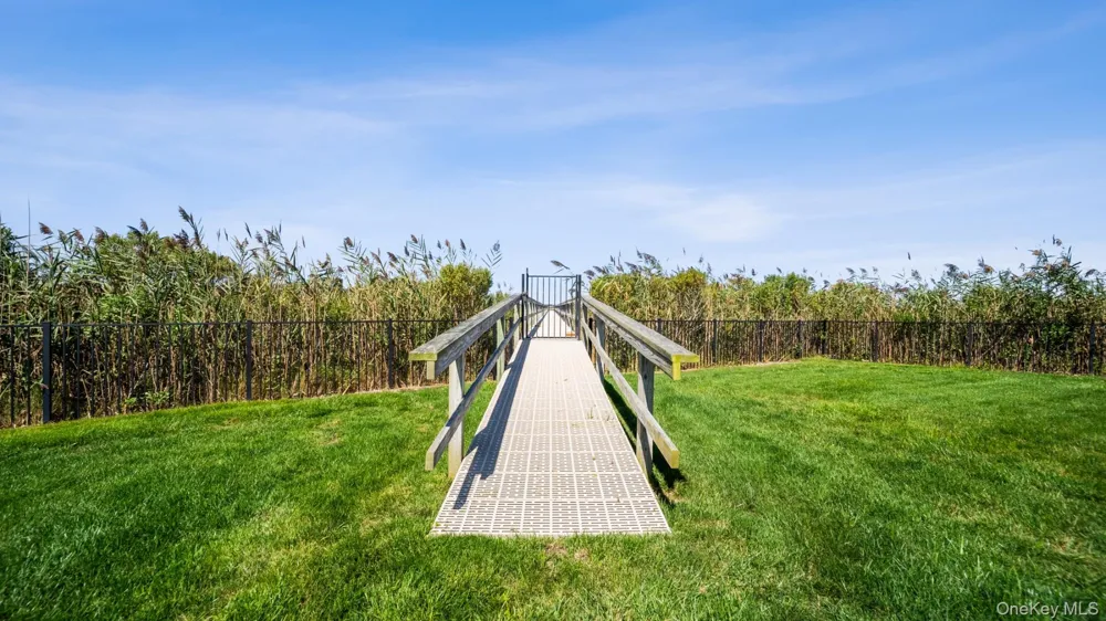 102 & 92 Dune Road Westhampton Beach, NY 11978