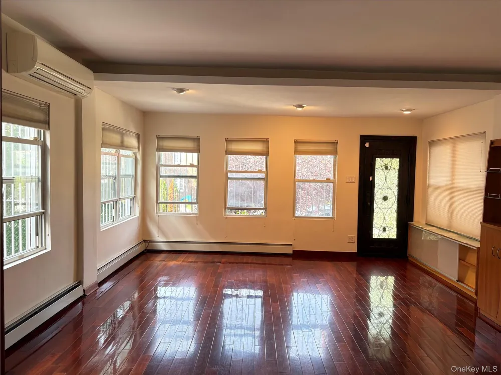 5115 Bowne Street Flushing, NY 11355