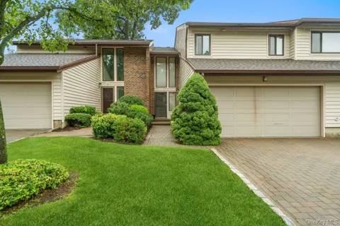 11 Maple Run Drive