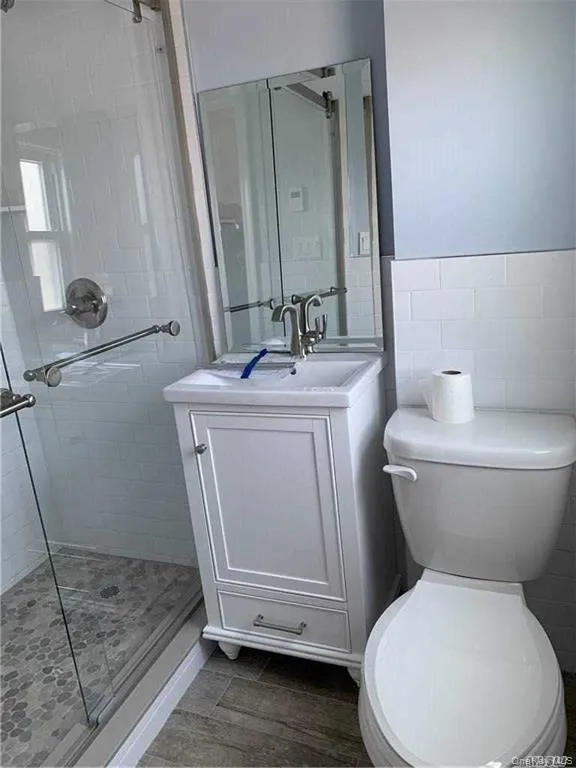38 Clayton Avenue #Upper East Atlantic Beach, NY 11561