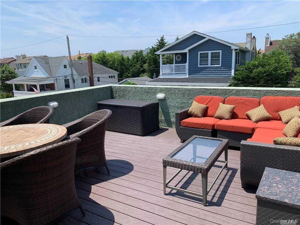 38 Clayton Avenue #Upper East Atlantic Beach, NY 11561