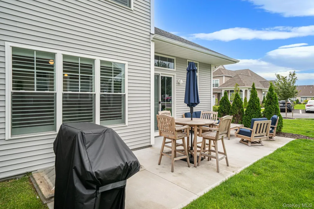348 Alysweep Lane Yaphank, NY 11980