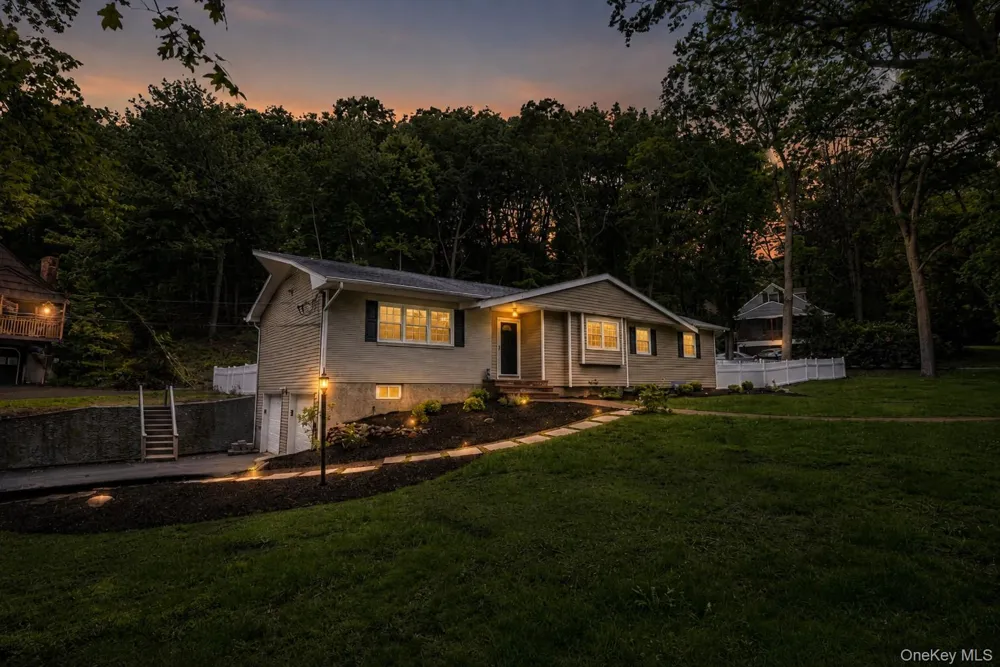 1 Gables Boulevard East Setauket, NY 11733