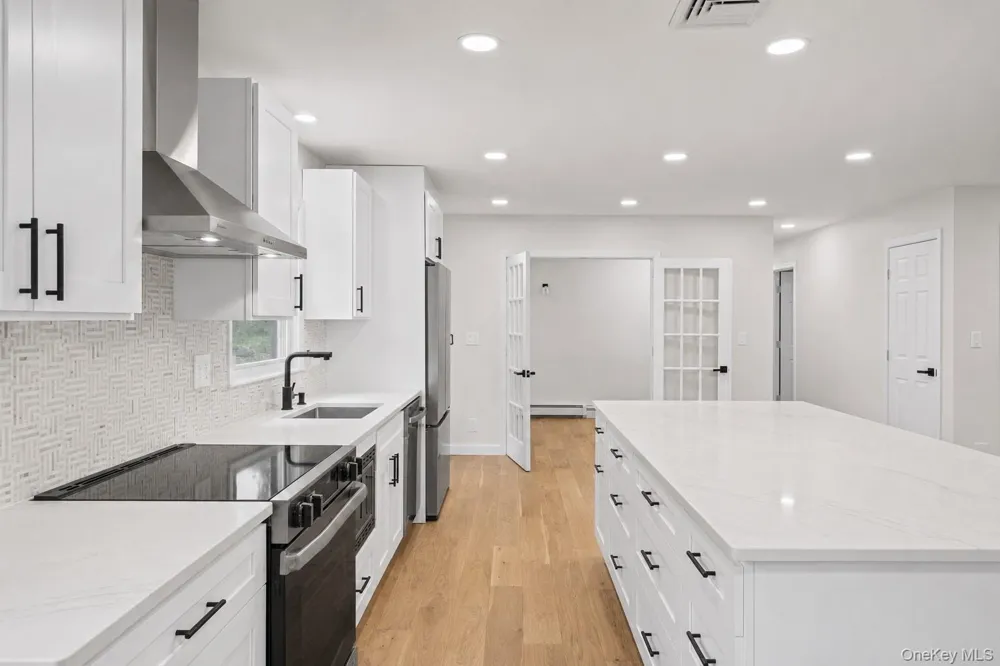 1 Gables Boulevard East Setauket, NY 11733