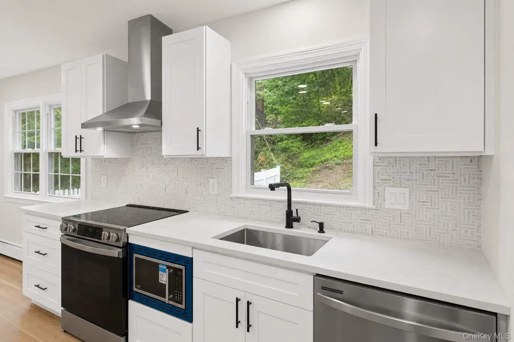 1 Gables Boulevard East Setauket, NY 11733