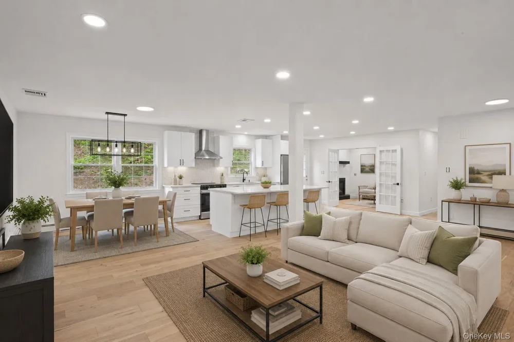 1 Gables Boulevard East Setauket, NY 11733