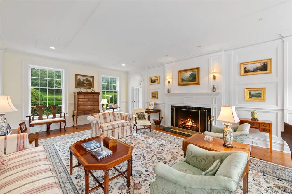 336 Cantitoe Street Bedford Hills, NY 10507
