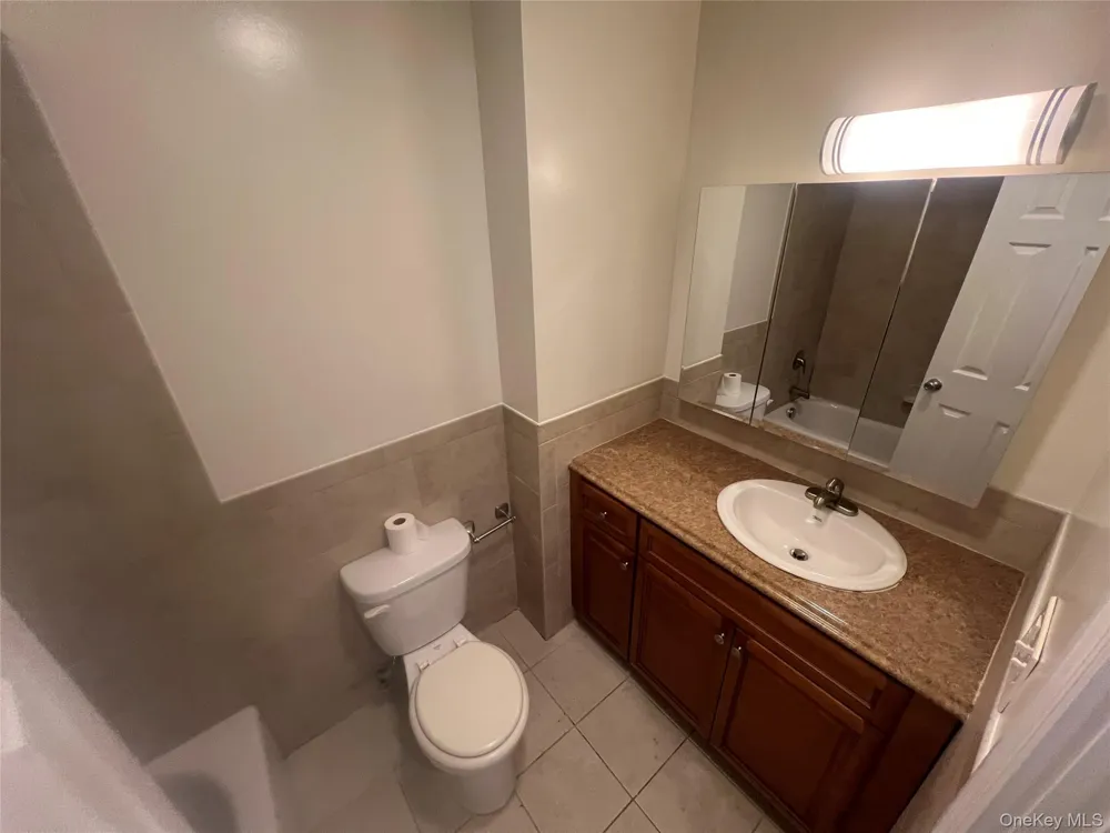 408 Carpenter Avenue #24 Newburgh, NY 12550