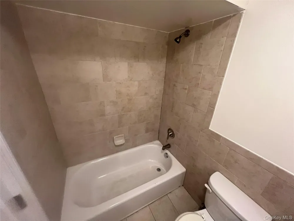 408 Carpenter Avenue #24 Newburgh, NY 12550