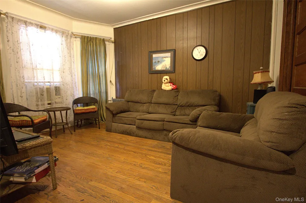 86-36 96th Street Woodhaven, NY 11421