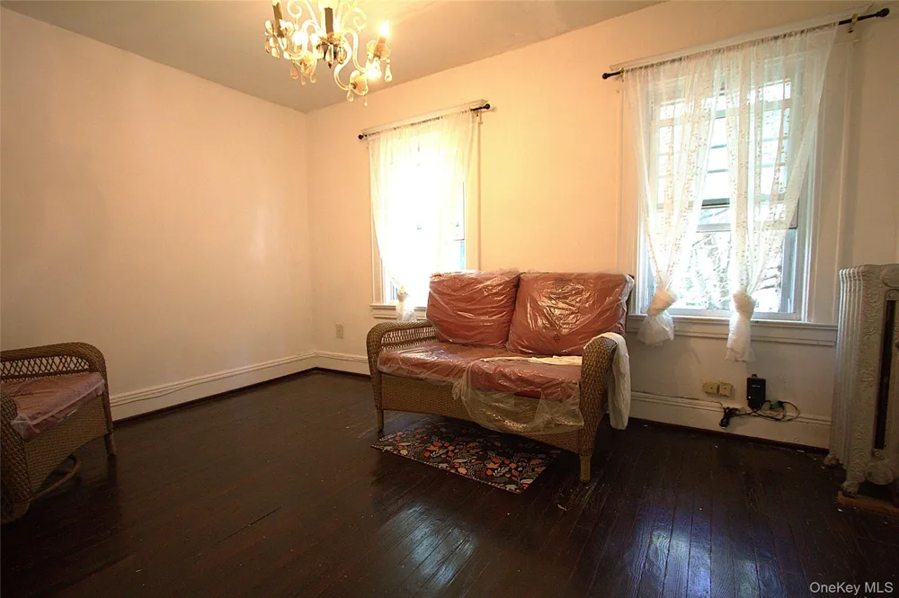 86-36 96th Street Woodhaven, NY 11421