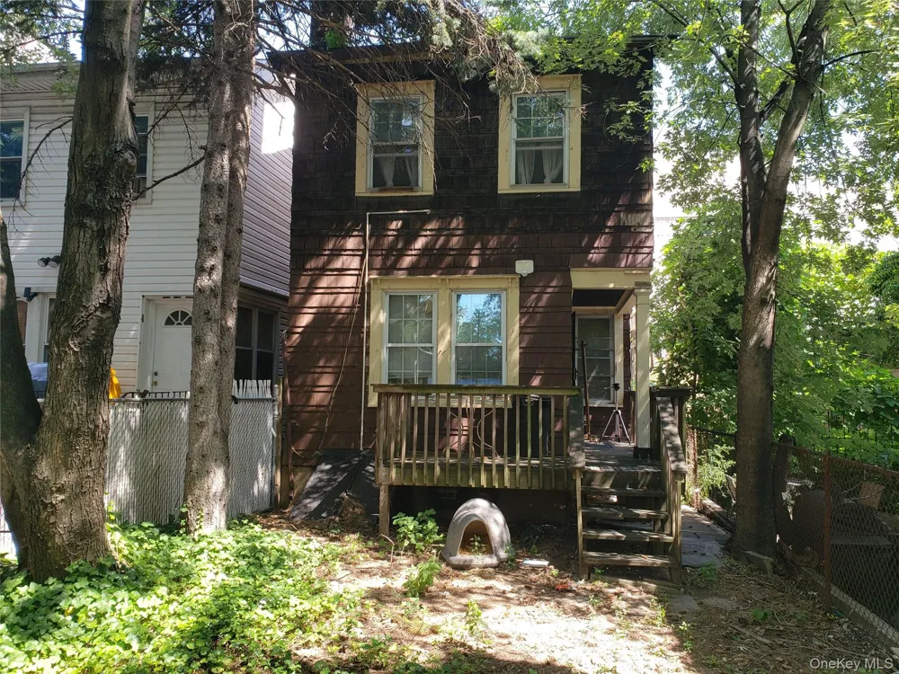 86-36 96th Street Woodhaven, NY 11421