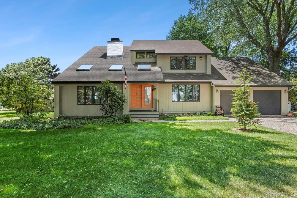 9 Hazelwood Avenue Westhampton Beach, NY 11978