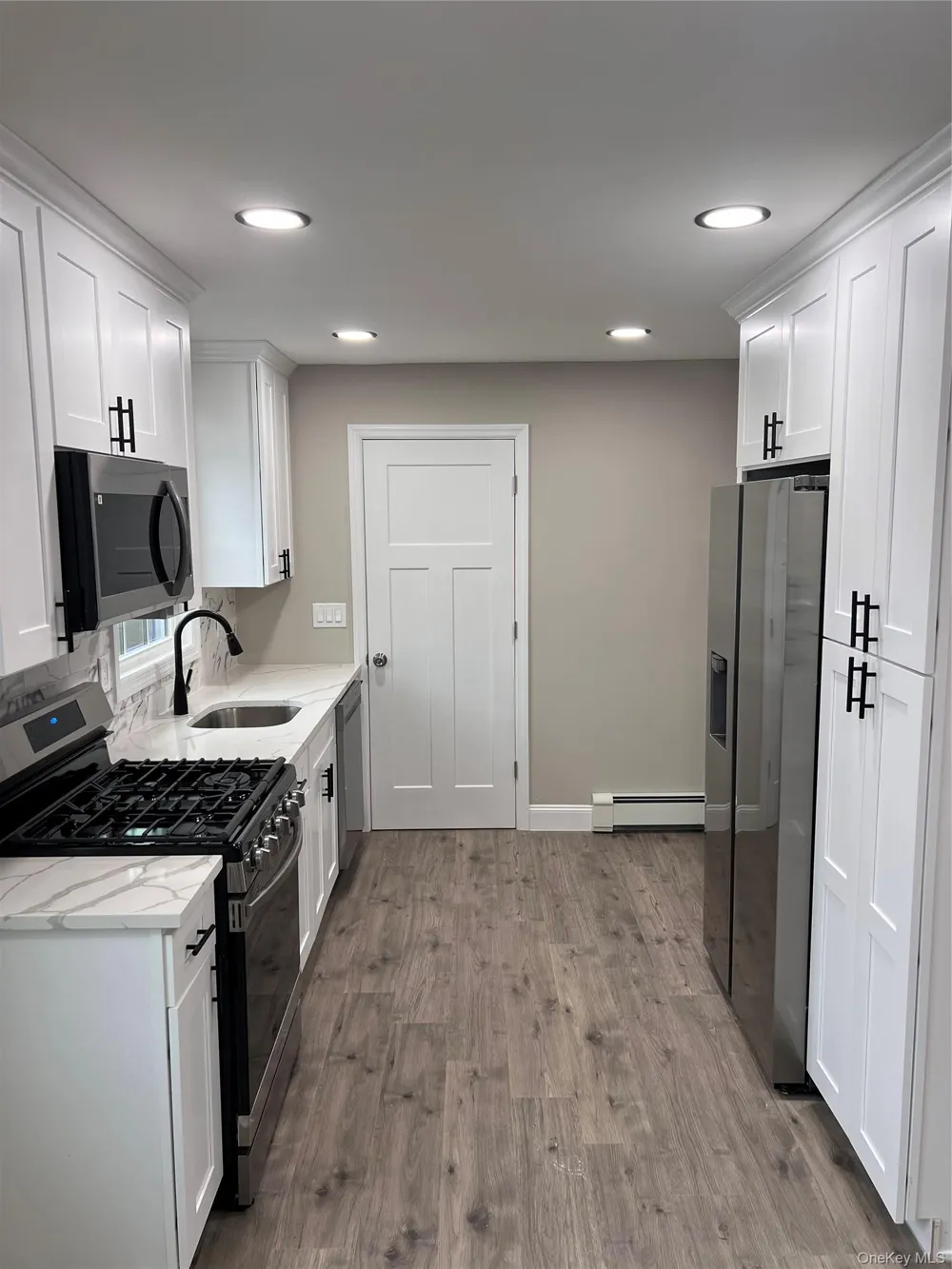 98 Beecher Road North Babylon, NY 11703