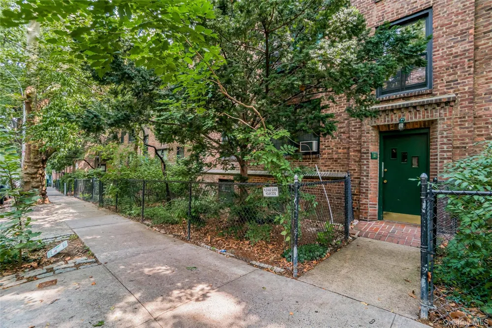 43-17 47th Street #D-43 Sunnyside, NY 11104