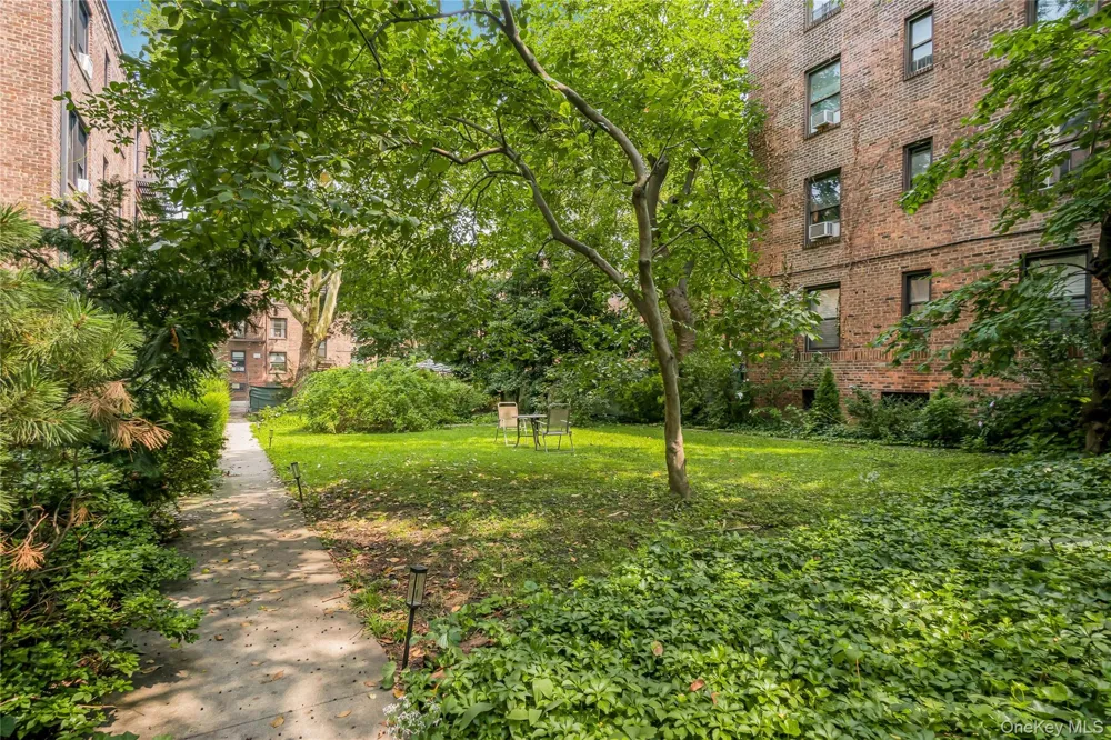 43-17 47th Street #D-43 Sunnyside, NY 11104