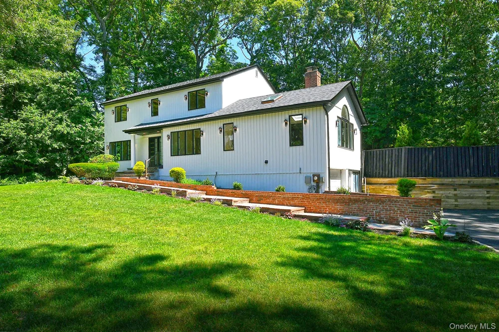 3 Jacobs Path Melville, NY 11747