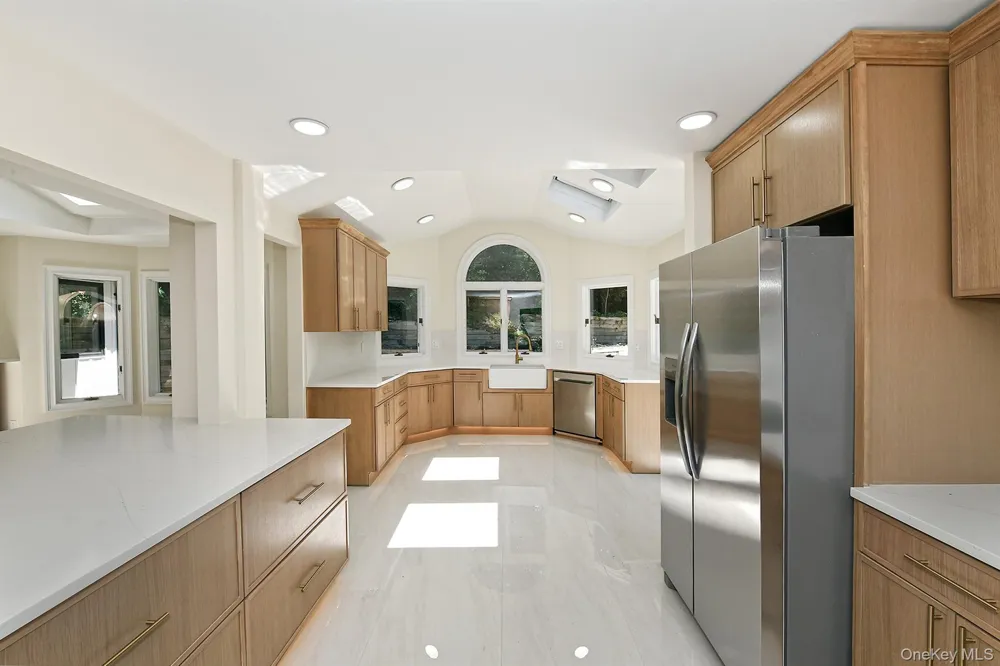 3 Jacobs Path Melville, NY 11747