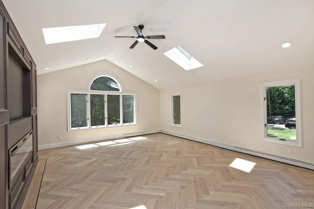 3 Jacobs Path Melville, NY 11747