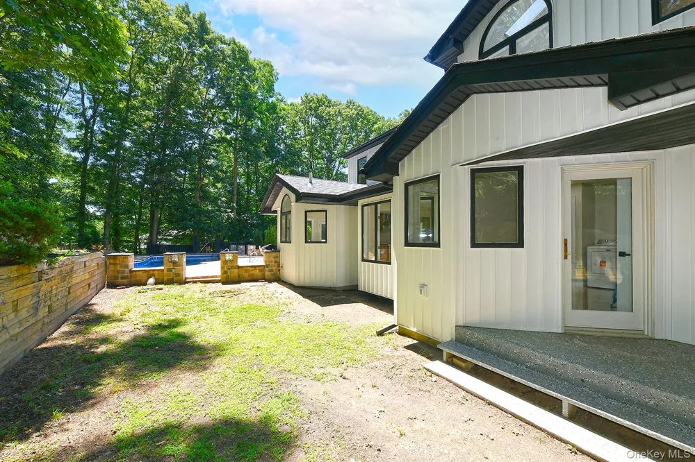 3 Jacobs Path Melville, NY 11747