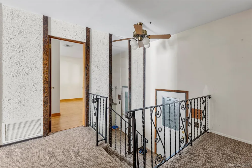 34 Penny Drive Huntington Station, NY 11746