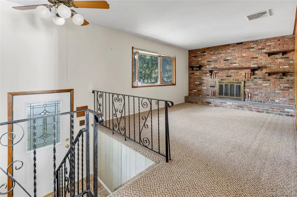 34 Penny Drive Huntington Station, NY 11746