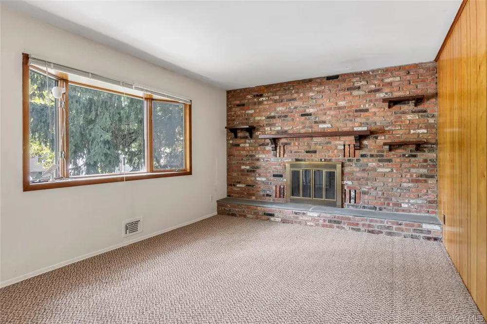 34 Penny Drive Huntington Station, NY 11746