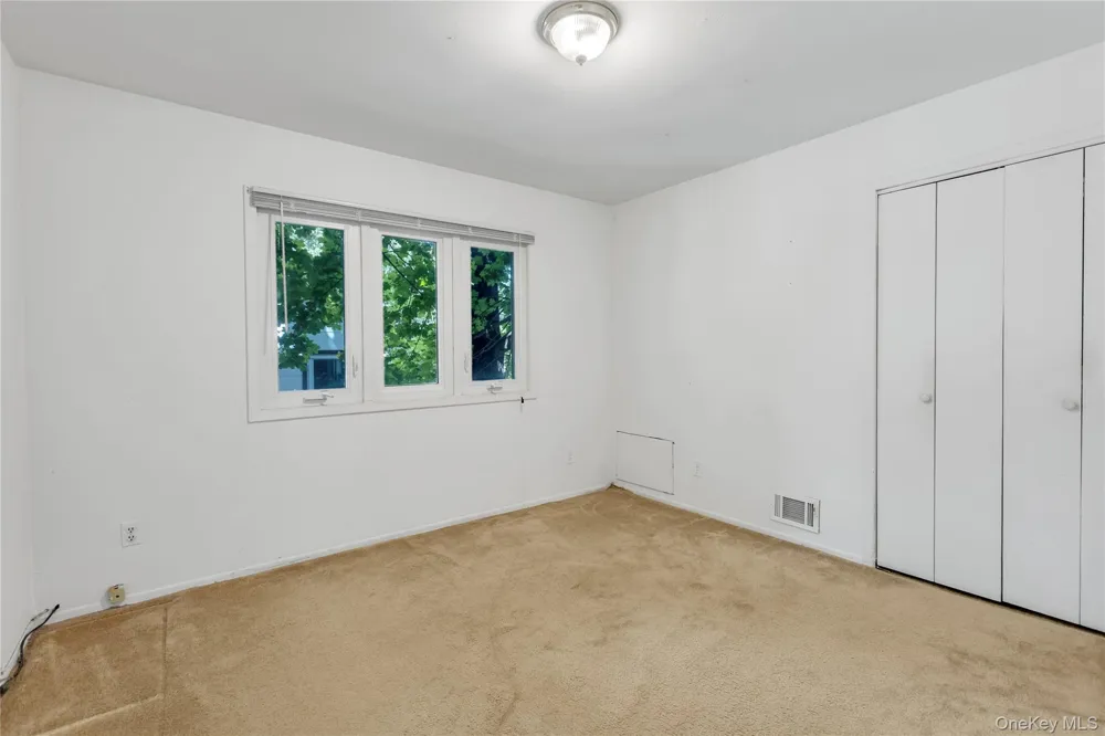 34 Penny Drive Huntington Station, NY 11746