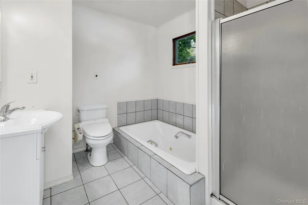 34 Penny Drive Huntington Station, NY 11746