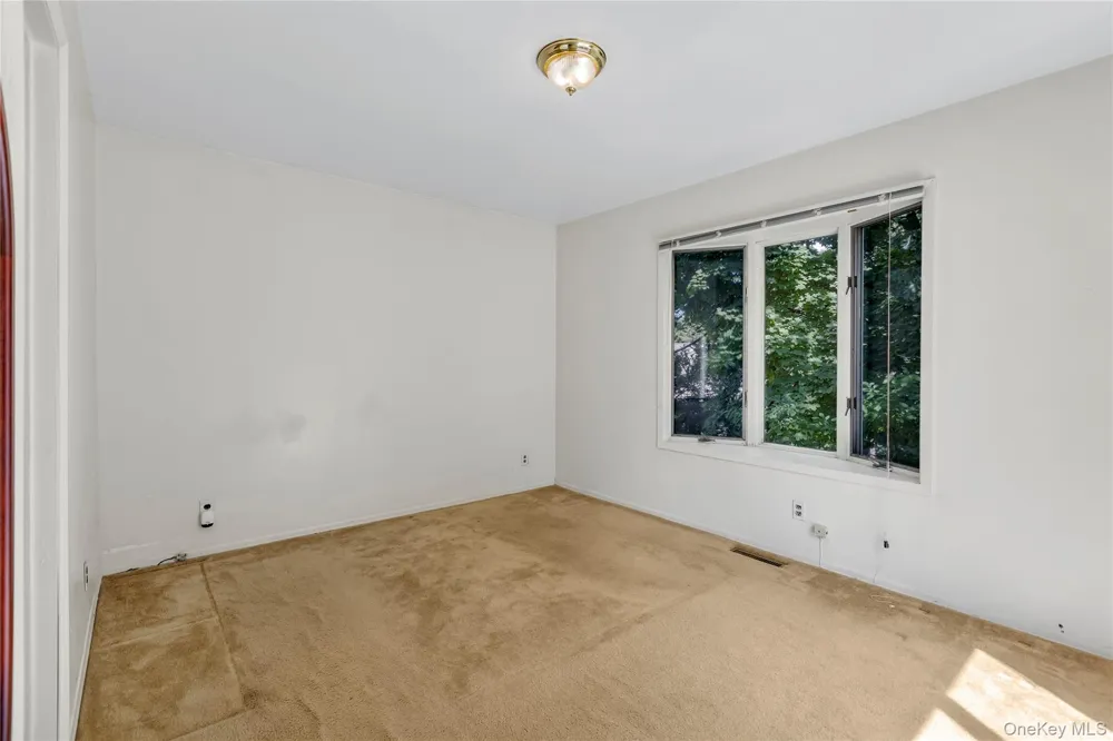 34 Penny Drive Huntington Station, NY 11746