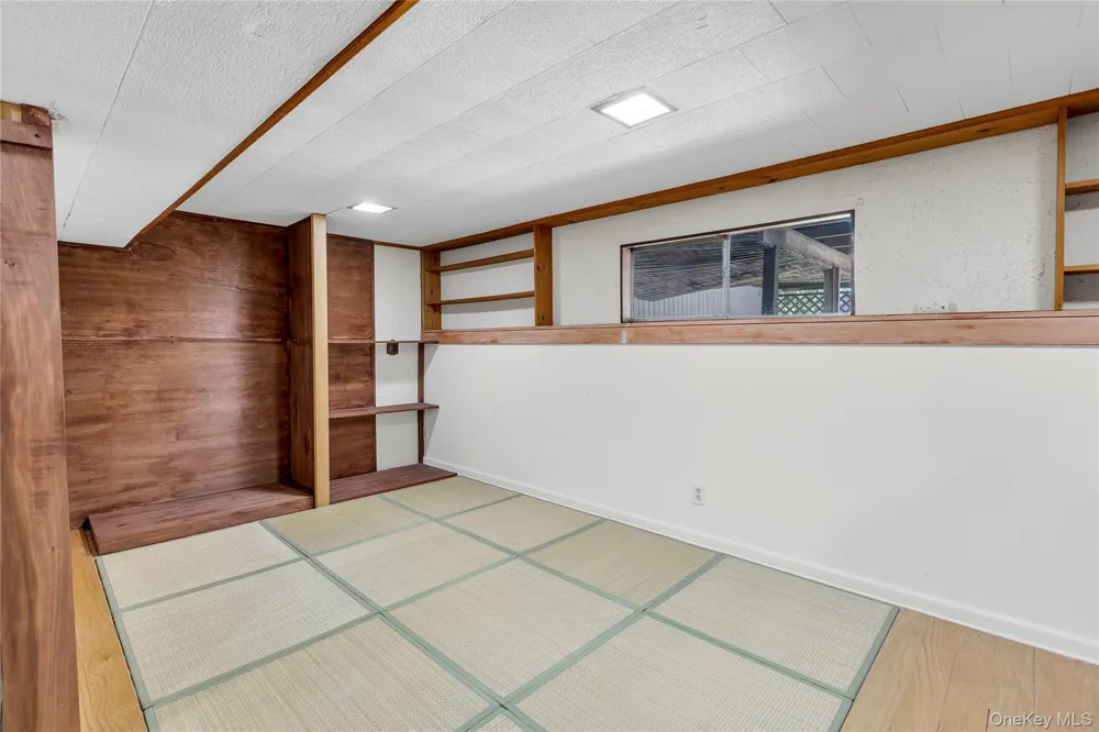 34 Penny Drive Huntington Station, NY 11746