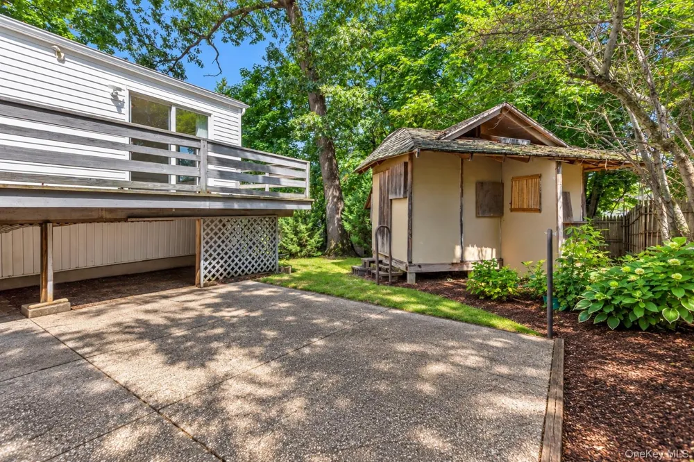 34 Penny Drive Huntington Station, NY 11746