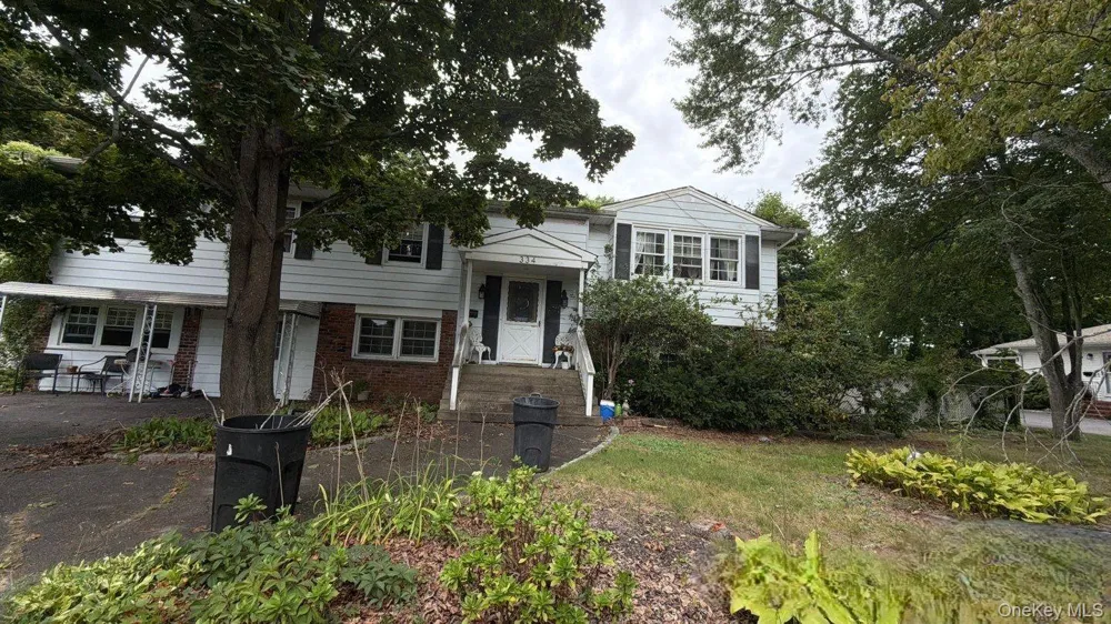 334 Sunrise Avenue Sayville, NY 11782