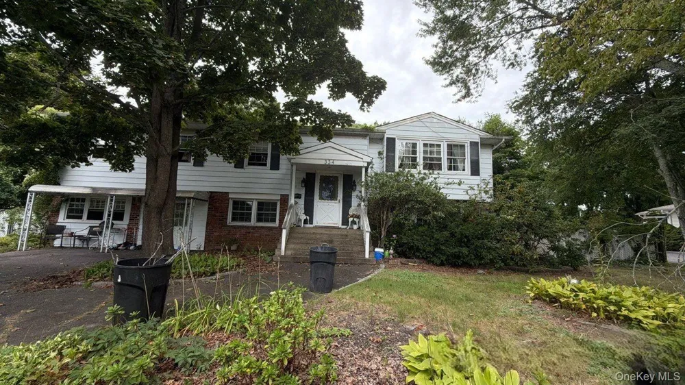 334 Sunrise Avenue Sayville, NY 11782
