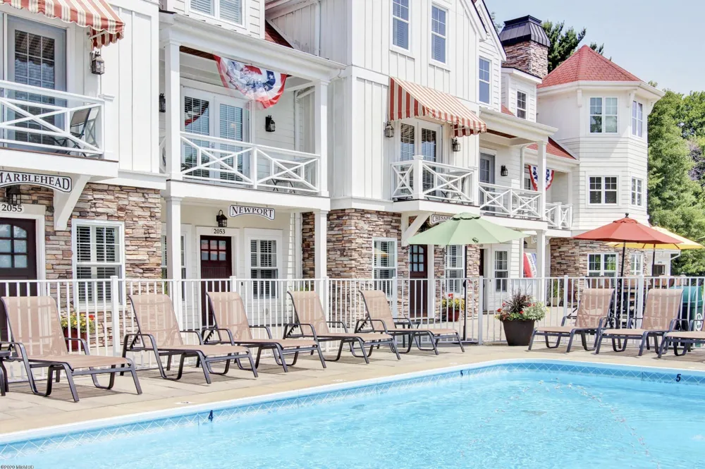 2057 Lake Street #6J Holland, MI 49424