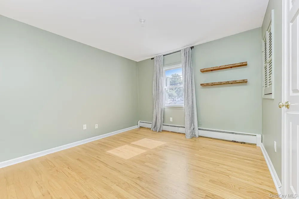 17 Cragmere Road Suffern, NY 10901