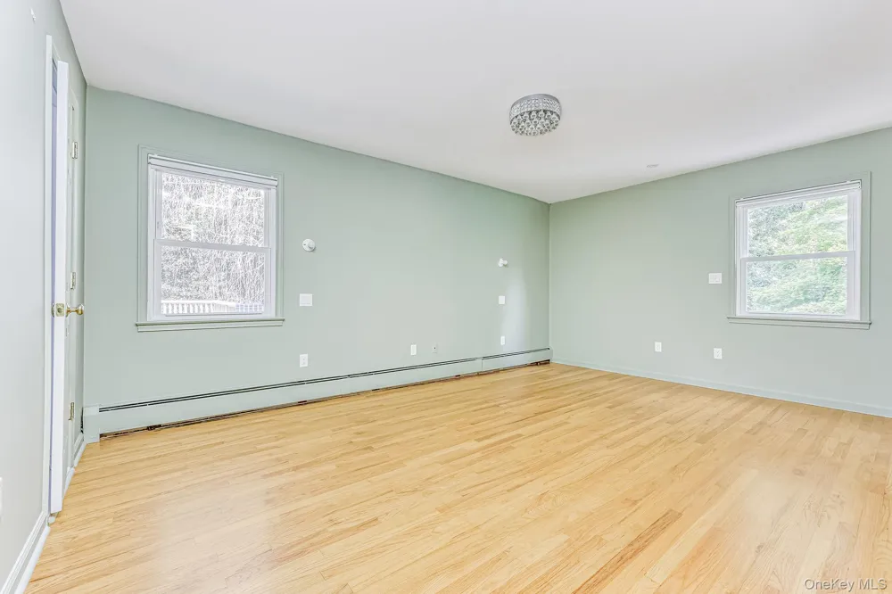 17 Cragmere Road Suffern, NY 10901
