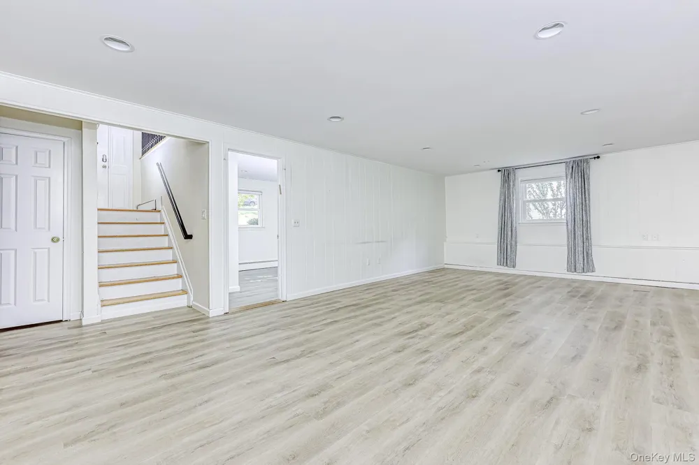 17 Cragmere Road Suffern, NY 10901