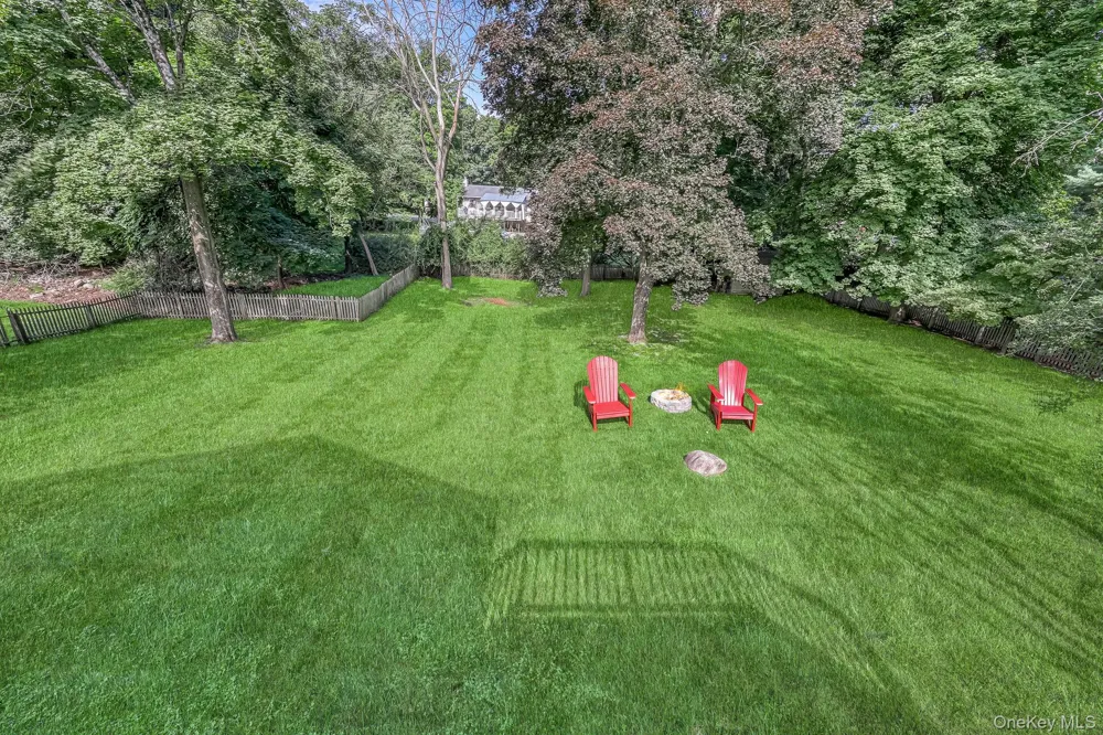 17 Cragmere Road Suffern, NY 10901