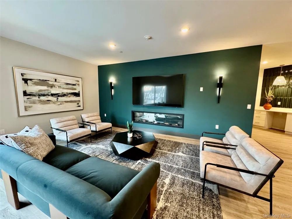 306 Bluestone Court #104 Maybrook, NY 12543