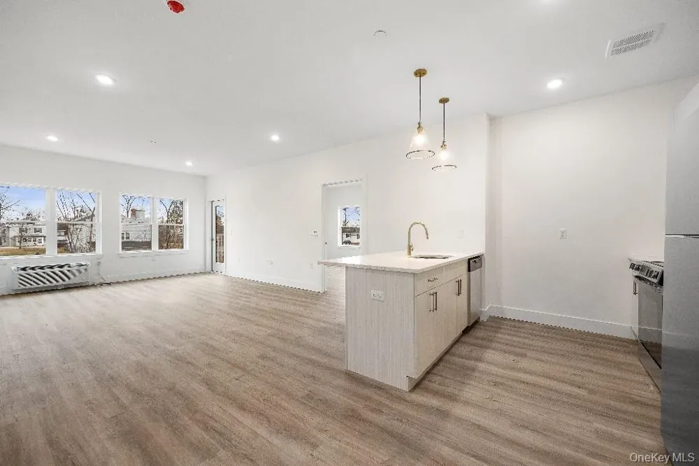 306 Bluestone Court #104 Maybrook, NY 12543