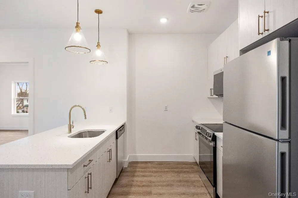 306 Bluestone Court #104 Maybrook, NY 12543